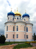 Трёхнефная абсида Спасо-Преображенского собора (г. Болхов, Россия)